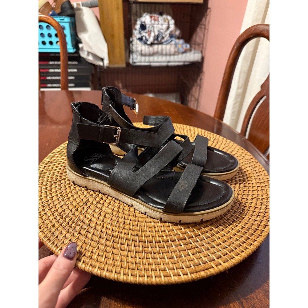 Sofft Black Leather Strappy Gladiator Sandals SF0029701 Womens 7.5 M